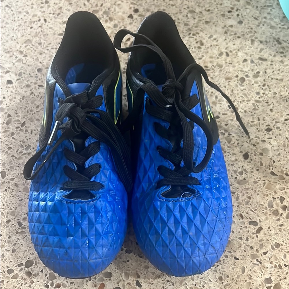 Kids Blue Soccer cleats